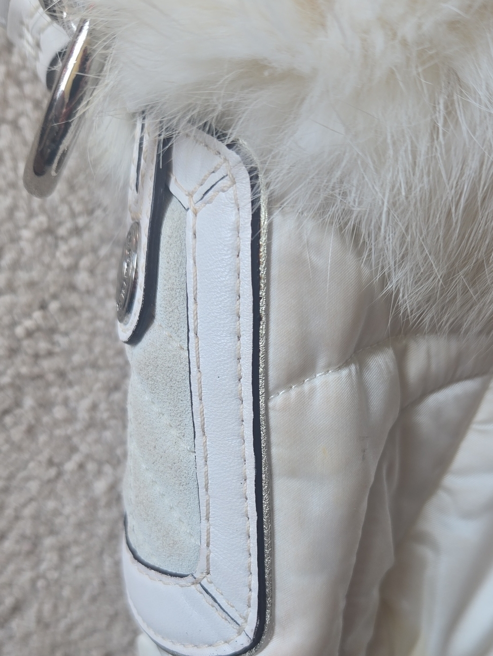 COACH Y2K Fur Quilted Shoulder Bag White Nylon Handbag - Picture 6 of 7
